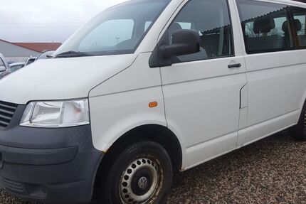 VW T5 Transporter 293.470 km 5.000 &euro; Dresden 01219