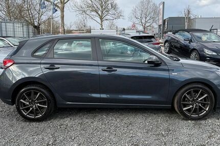 Hyundai i30 78.000 km 15.700 &euro; Lollar 35457