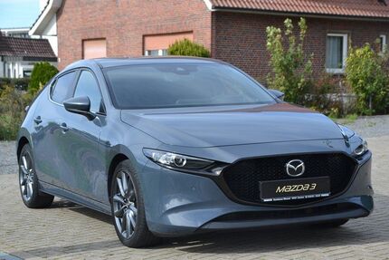 Mazda 3 82.498 km 19.350 € Damme 49401