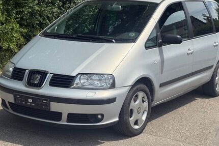 Seat Alhambra 239.000 km 3.600 &euro; Crailsheim 74564