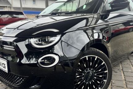 Fiat 500e 12.155 km 24.999 &euro; Zerbst / Anhalt 39261