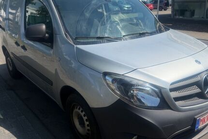 Mercedes-Benz Citan 121.000 km 10.900 &euro; Maintal 63477