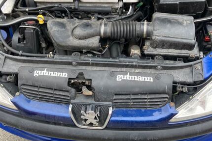 Peugeot 206 166.951 km 1.950 &euro; Kronach 96317