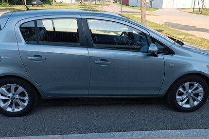 Opel Corsa 183.000 km 3.990 &euro; Amberg 92224