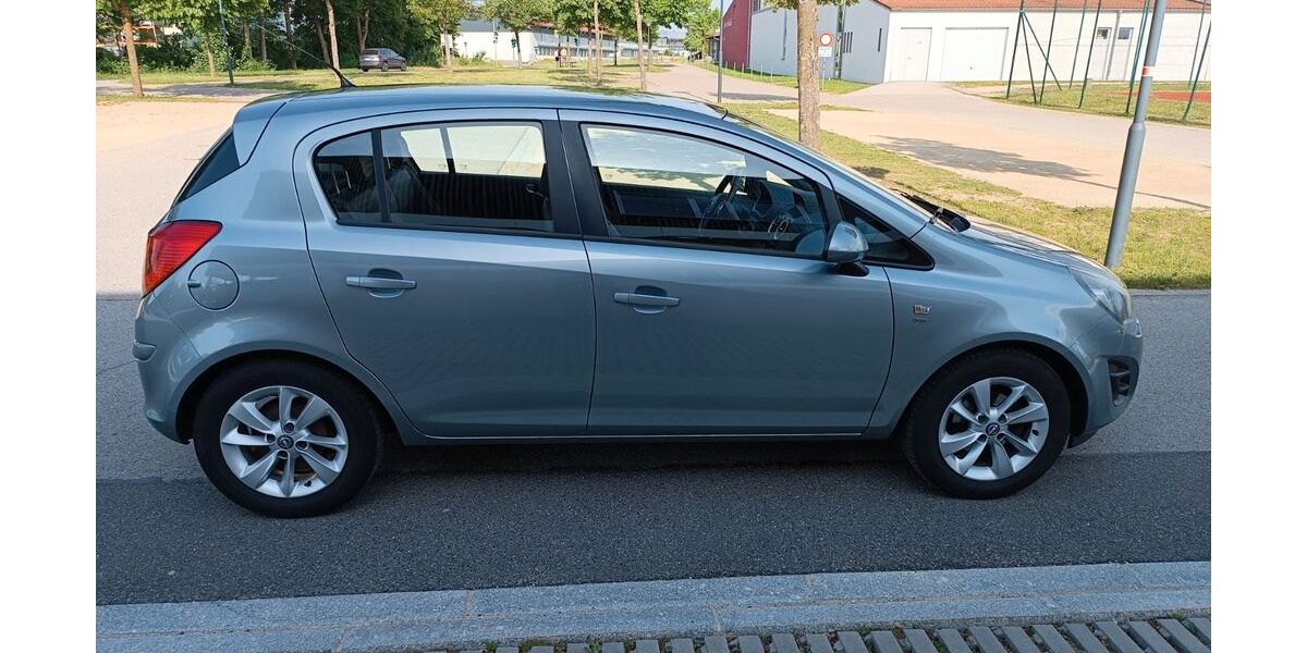 Opel Corsa 183.000 km 3.990 &euro; Amberg 92224