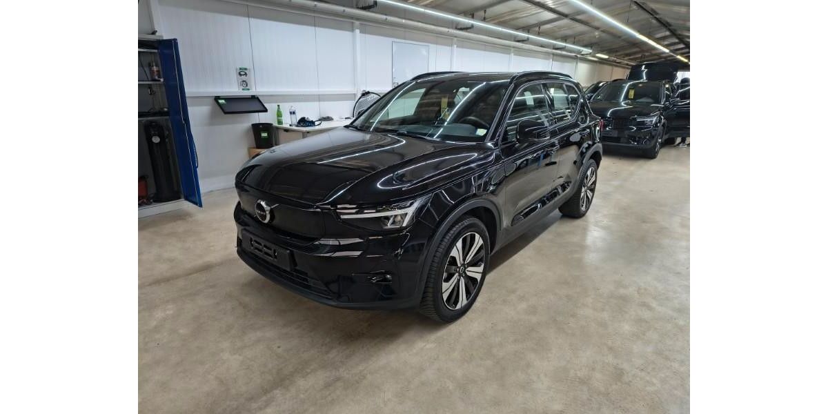 Volvo XC40 31.800 km 34.990 &euro; Leipzig 04179