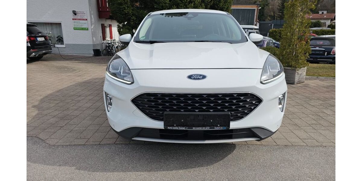 Ford Kuga 107.458 km 15.590 &euro; Kochel am see bei München 82431