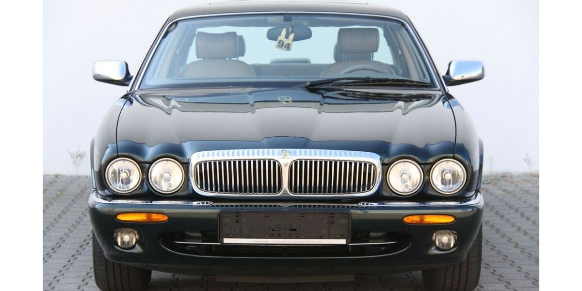Jaguar Daimler 98.500 km 44.999 &euro; Heppenheim 64646