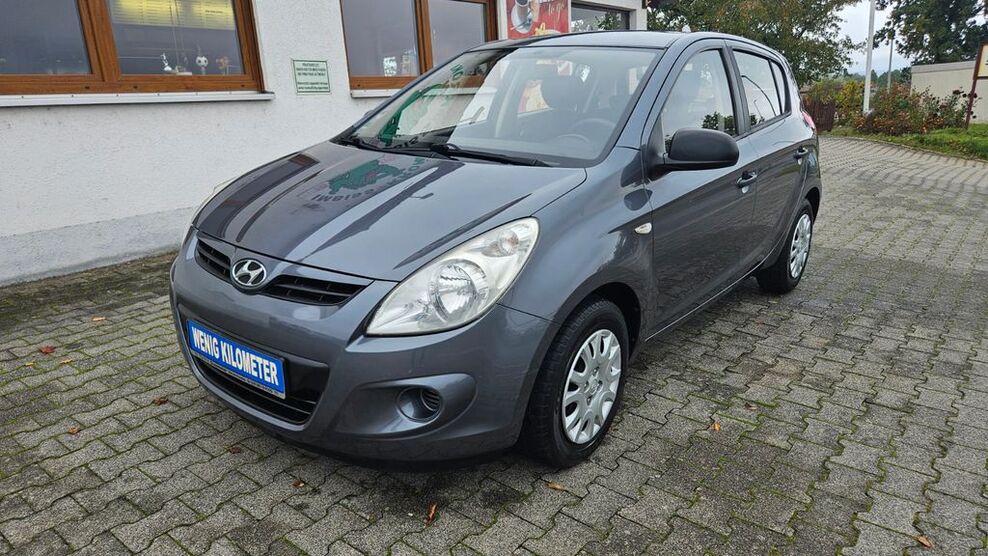 Hyundai i20 100.000 km 3.950 € Nastätten 56355