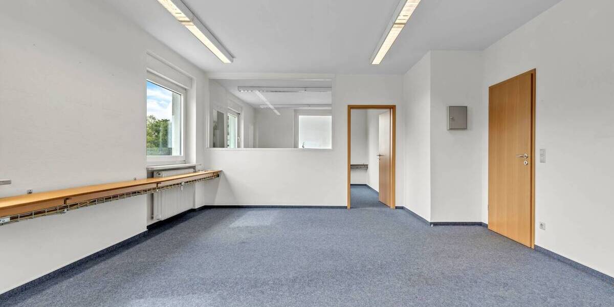 Gewerbeobjekt Eggenstein-Leopoldshafen Eggenstein - 5 Zimmer, 190 m&sup2;, 2.280&euro; | Angebot:20954672