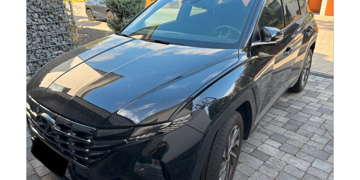 Hyundai TUCSON 25.000 km 23.700 &euro; Viersen 41749