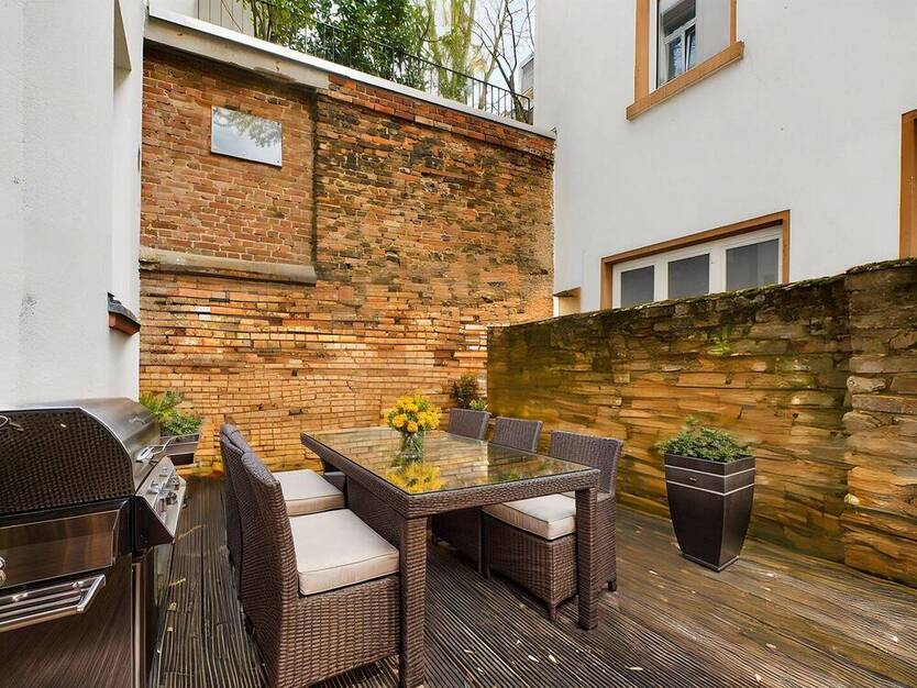 Vermietete Drei-Zimmer-Wohnung in Toplage mit großer Terrasse