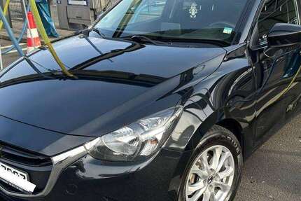 Mazda 2 260.000 km 4.500 &euro; Frankfurt am Main, Stadt 60598
