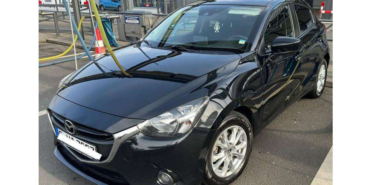 Mazda 2 260.000 km 4.500 &euro; Frankfurt am Main, Stadt 60598