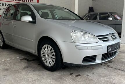 VW Golf 249.792 km 900 &euro; Wertheim 97877