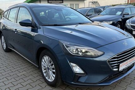 Ford Focus 190.000 km 8.900 &euro; Rheinbach 53359