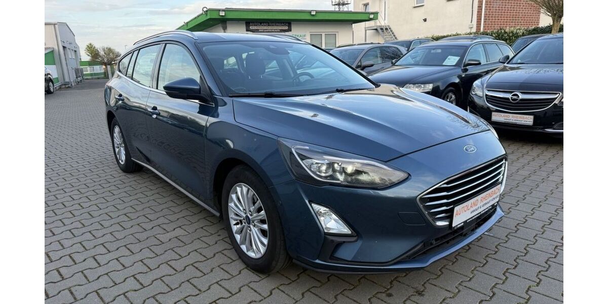 Ford Focus 190.000 km 8.900 &euro; Rheinbach 53359