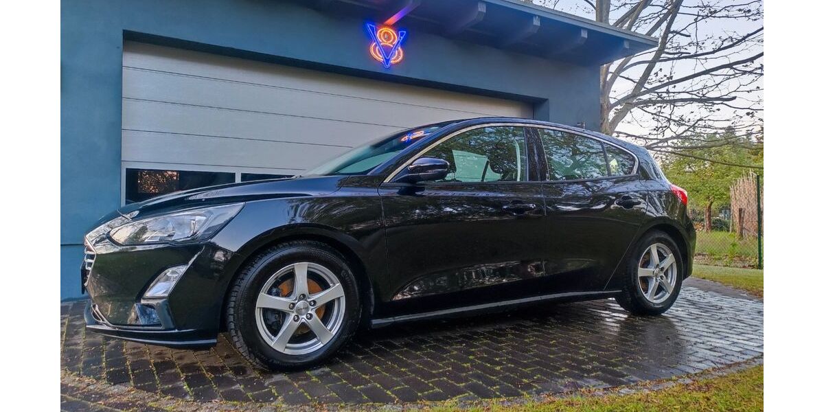 Ford Focus 108.000 km 9.490 &euro; Kolkwitz 03099