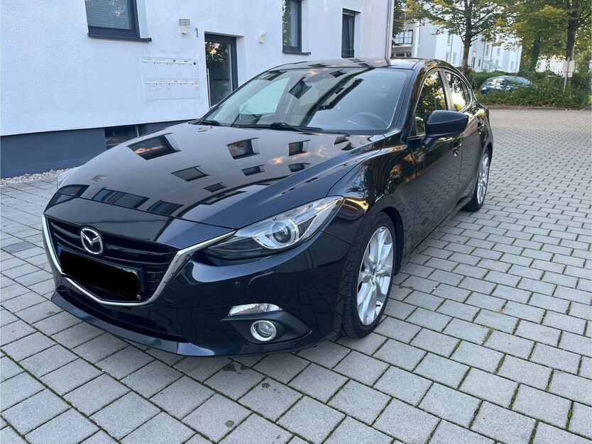 Mazda 3 137.000 km 12.500 € Pfaffenhofen a.d. Roth 89284