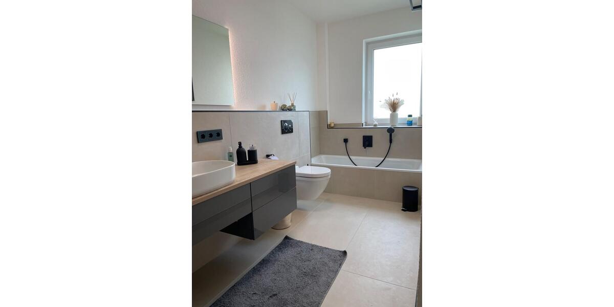 Erdgeschoßwohnung Vöhringen - 3 Zimmer, 86 m&sup2;, 1.150&euro; | Angebot:26323459