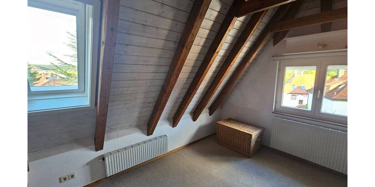 Gartenliebhaber gesucht - 1-Fam.-Haus mit traumhaftem Garten in ruhiger Lage 5 zimmer