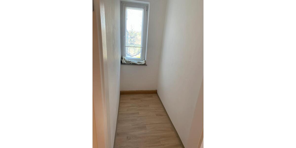 Etagenwohnung Bruck in der Oberpfalz - 4.5 Zimmer, 100 m&sup2;, 800&euro; | Angebot:26368922