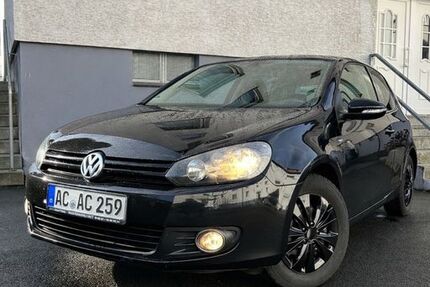 VW Golf 225.000 km 3.900 &euro; Aachen 52078