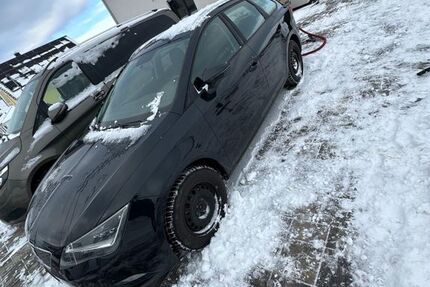 Seat Leon 105.600 km 7.999 &euro; Chemnitz 09127