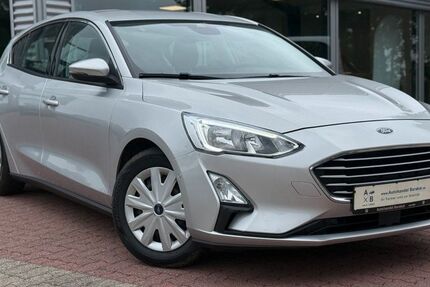 Ford Focus 99.640 km 9.999 &euro; Heide 25746