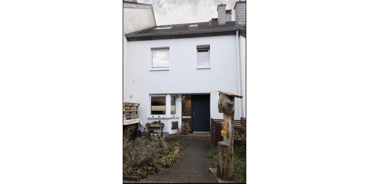 Reihenmittelhaus Wuppertal Elberfeld - 5 Zimmer, 118 m&sup2;, 399.000&euro; | Angebot:23879180