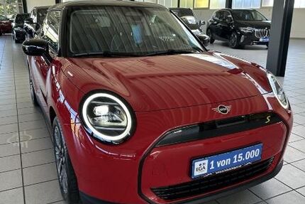 Mini Cooper SE 6.600 km 35.600 &euro; Salzgitter 38228
