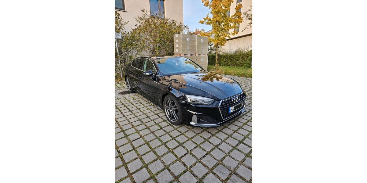 Audi A5 124.000 km 25.900 &euro; München 80686