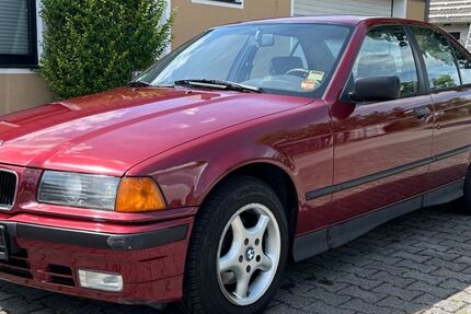 BMW 318 183.000 km 3.700 &euro; Gernsheim 64579