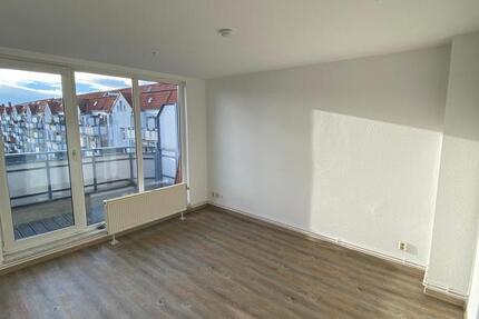 Helle 3-Raum-Wohnung mit Balkon in Halberstadt nahe Bahnhof