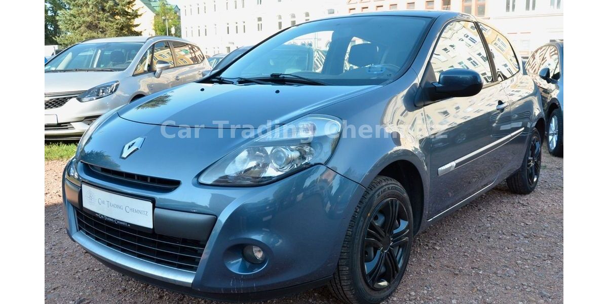 Renault Clio 146.010 km 3.499 &euro; Chemnitz 09114