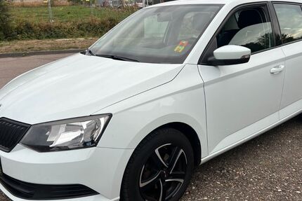 Skoda Fabia 150.000 km 5.000 &euro; Lahr 77933