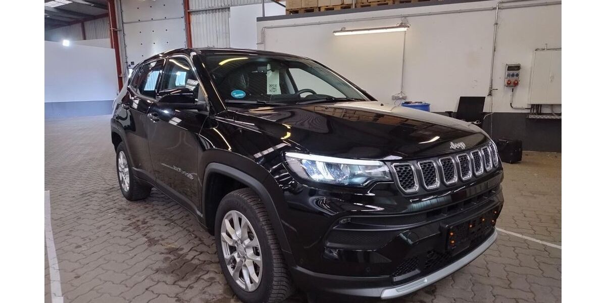 Jeep Compass 15.627 km 19.450 &euro; Ebsdorfergrund 35085