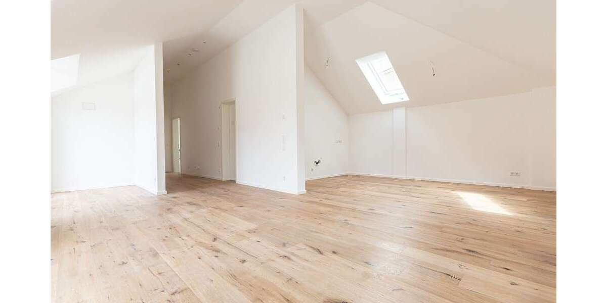 Etagenwohnung Schkeuditz - 3 Zimmer, 110 m&sup2;, 1.320&euro; | Angebot:26574032