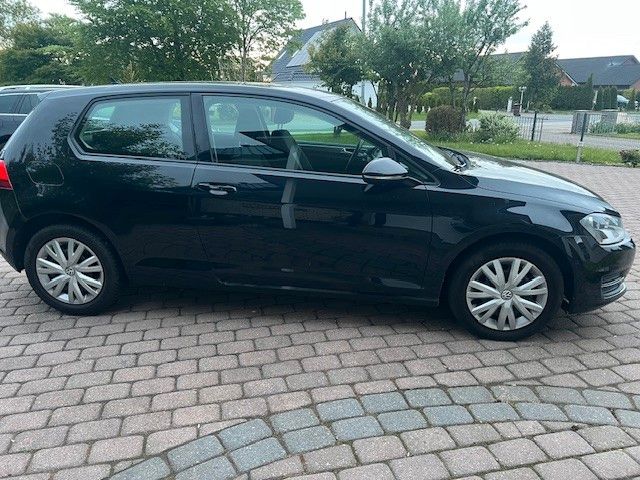VW Golf 175.000 km 5.400 &euro; Stade 21682