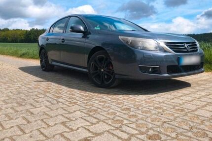 Renault Latitude 193.000 km 2.900 &euro; Hollfeld 96142
