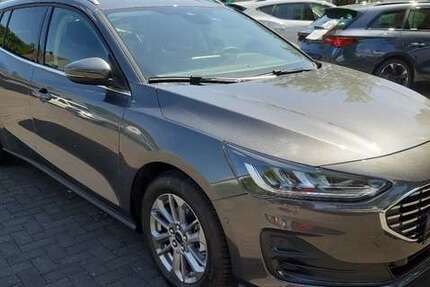 Ford Focus 1.500 km 19.490 &euro; Hennef 53773