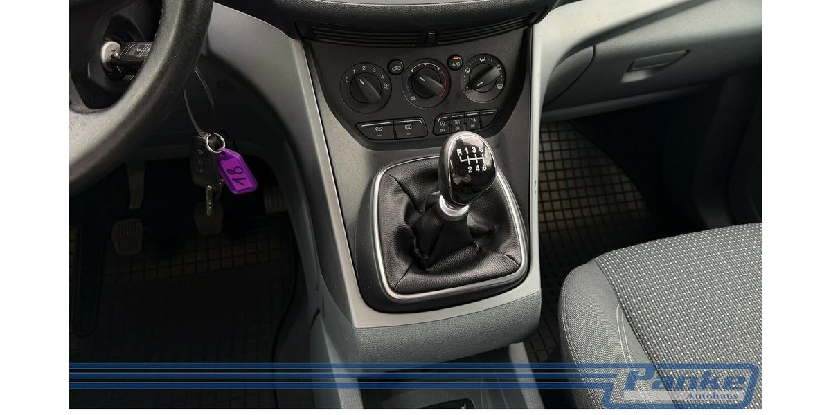 Ford Grand C-Max Champions Edition*SHZ*PDCv+h* 176.659 km 4.100 &euro; Berlin 13187
