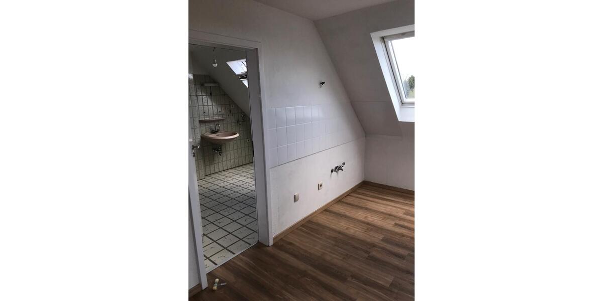 Dachgeschoßwohnung Dortmund Hörde - 1.5 Zimmer, 43 m&sup2;, 125.000&euro; | Angebot:26130282