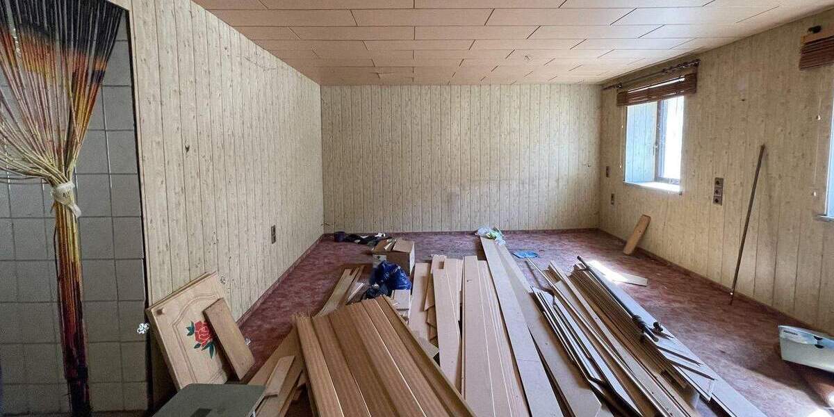 Mehrfamilienhaus, Wohnhaus Glashütte - 5 Zimmer, 126 m&sup2;, 45.000&euro; | Angebot:24056875