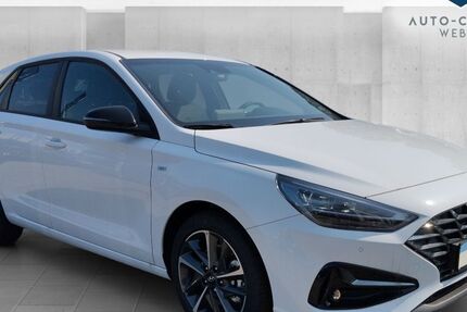 Hyundai i30 14.402 km 21.490 &euro; Taucha 04425