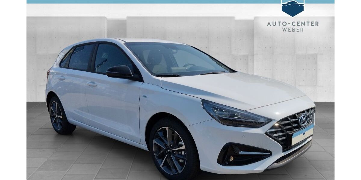 Hyundai i30 14.402 km 21.490 &euro; Taucha 04425