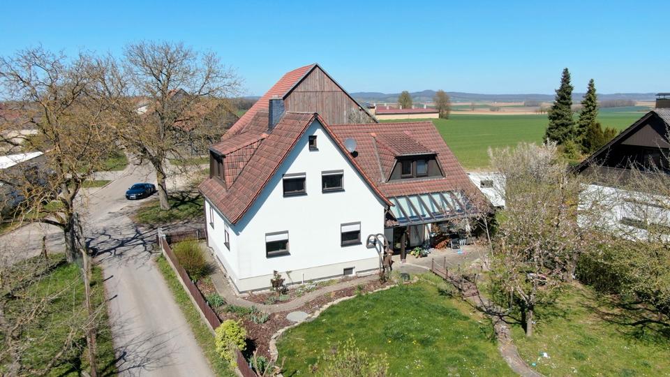 Einfamilienhaus Uffenheim - 5 Zimmer, 135 m&sup2;, 445.000&euro; | Angebot:26293053