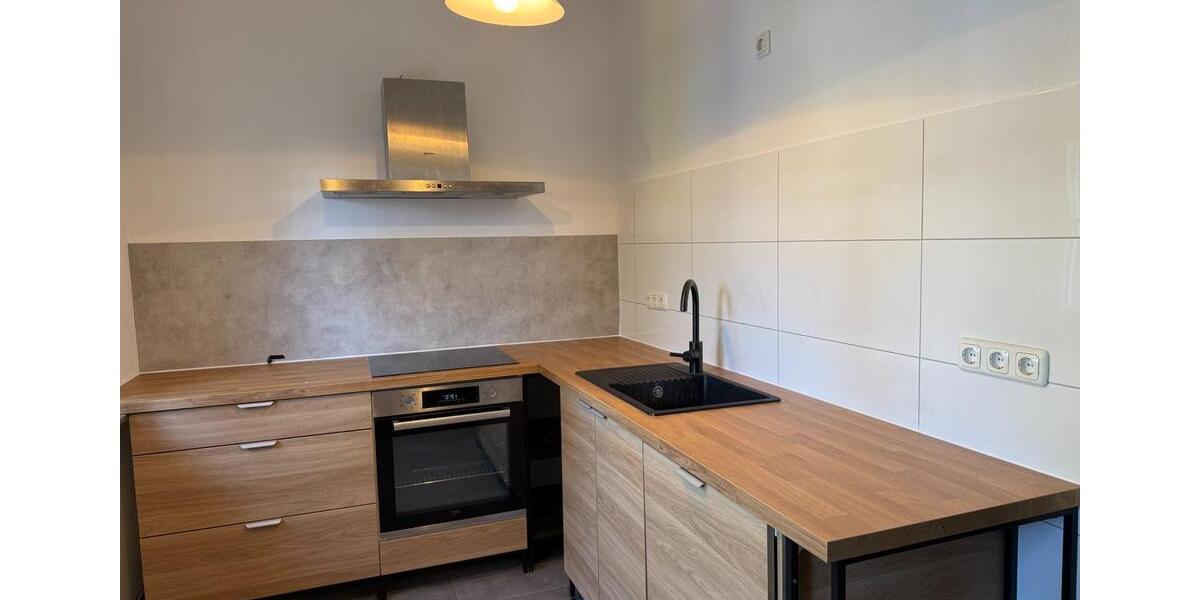 Einfamilienhaus Jülich - 10 Zimmer, 280 m&sup2;, 3.000&euro; | Angebot:25456904