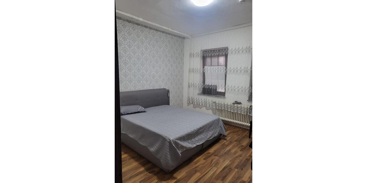 Mehrfamilienhaus, Wohnhaus Nordenham - 4 Zimmer, 104 m&sup2;, 130.000&euro; | Angebot:27002056