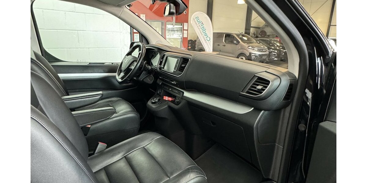Peugeot Traveller BlueHDI 180 Allure L3 8 Sitze Massage 124.300 km 28.290 &euro; Lich 35423